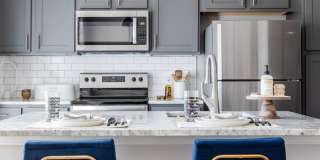 The Cardinal Gallery 2