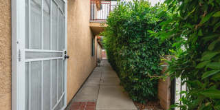 3738 Normandie Avenue Gallery 14
