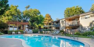 eaves Union City Gallery 21