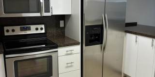 2955 Riverside Drive Gallery 1