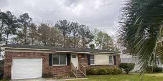 Beautiful 3 Bedroom Ranch in Goose Creek Gallery 1