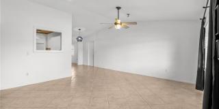 1250 SE Petunia Avenue Gallery 20