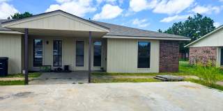 Cute 2 bedroom Duplex near OBU Gallery 1
