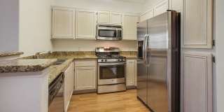 Villas at Park La Brea Apartments Gallery 12