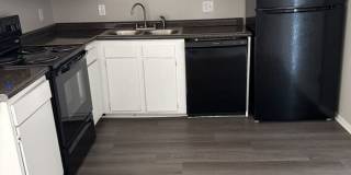 3 Londonderry Square Gallery 1