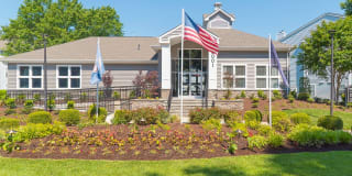 Hampton Center Gallery 1