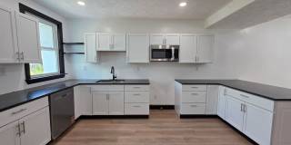 Fully Remodeled 3 bedroom 1 bathroom House for Rent in the South Side ! Gallery 1