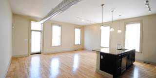 4701 McPherson Gallery 12