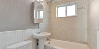 Adorable 2bedroom 1 bathroom Apartment Gallery 7