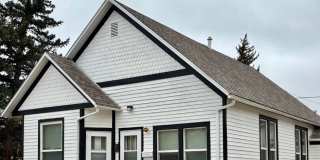 821 West Buffalo Street Gallery 1