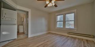 2211 Brown Avenue Gallery 4