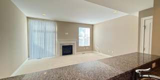 2564 W Towne Street Gallery 6