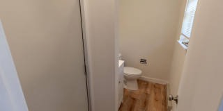 Charming and Spacious South Side 3-Bedroom Duplex Gallery 13