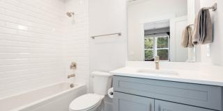 Stunning Like-New 4 Bedroom Home with Solar Panels & Fenced Backyard in Raleigh! Gallery 21