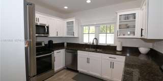 7961 SW 110th Ter Gallery 13