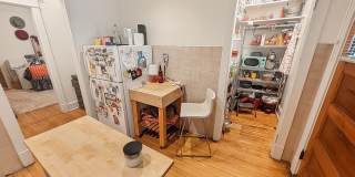 Very Spacious 2 BR/1 BA in Wrigleyville Gallery 22
