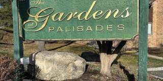 3 Charles Lane unit: 1E Gallery 1