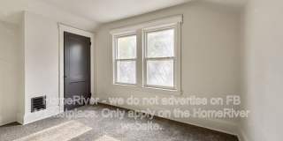 302 Mathews Ave Gallery 17