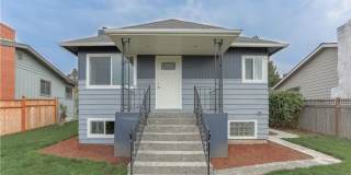Charming West Seattle 3 Bed 2 Bath Charmer for Lease! Gallery 1