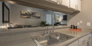 The Madrid Gallery 22