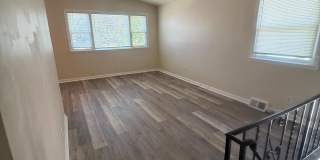 1336 E UPSAL Street Gallery 2