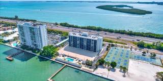 7100 SUNSHINE SKYWAY Lane S Gallery 1
