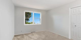 47 W Stone Avenue Gallery 10