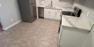 Large Updated 2 Bedroom with New Appliances! Gallery 1