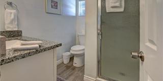 2108 S 6th Street Gallery 13