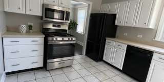 325 Columbia Avenue Gallery 6