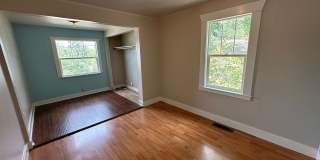 Adorable 2 Bedroom One Bathroom Home Close to Downtown Grass Valley and Shopping Gallery 9