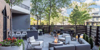 Skyrise Luxury Apartments Gallery 9