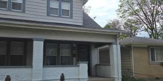 1339 Lee Street Gallery 3