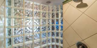 1664 E BRIDGEPORT Parkway Gallery 12