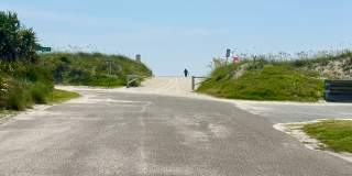 1/2 Block to the Beach & Main Beach Park! 1/2 Block to the Beach & Main Beach Park! Gallery 18