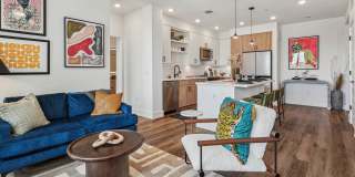 Lyle Apartments Gallery 58