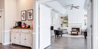 Rutland Place Gallery 17