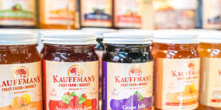 202 Queen Gallery 39