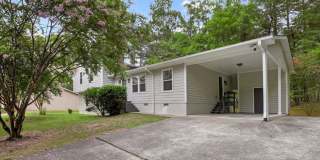Fantastic Split Level, 4 Bedrooms, Updated Flooring, Kitchen and Bathrooms, Cul-de-Sac Lot, Pet Friendly! Gallery 1