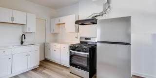 3047 W Berteau Avenue Gallery 6