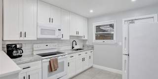 901 SE 14TH Court Gallery 4
