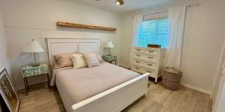 219 Fifth Avenue Gallery 16