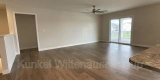 808 Applewoood Creek Drive Gallery 5