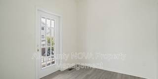 1611 Carriage House Ter Gallery 9