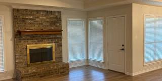 3/2/2 REMODELED BATHROOMS!  Beautiful! Gallery 11
