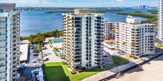 5460 N Ocean Drive Gallery 44