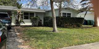 9469 SW 53rd St Gallery 1