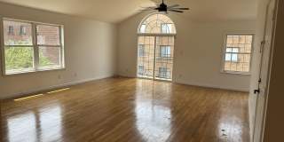 2024 GRAND AVE Gallery 12