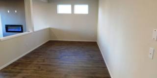 4Bd/2.5 Ba Two Story Home - Available to View! Gallery 10