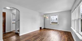 5505 South Boulevard Gallery 17